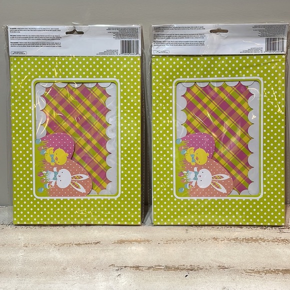 2 - WILTON EASTER HOP & TWEET CUPCAKE BOX - Picture 3 of 7